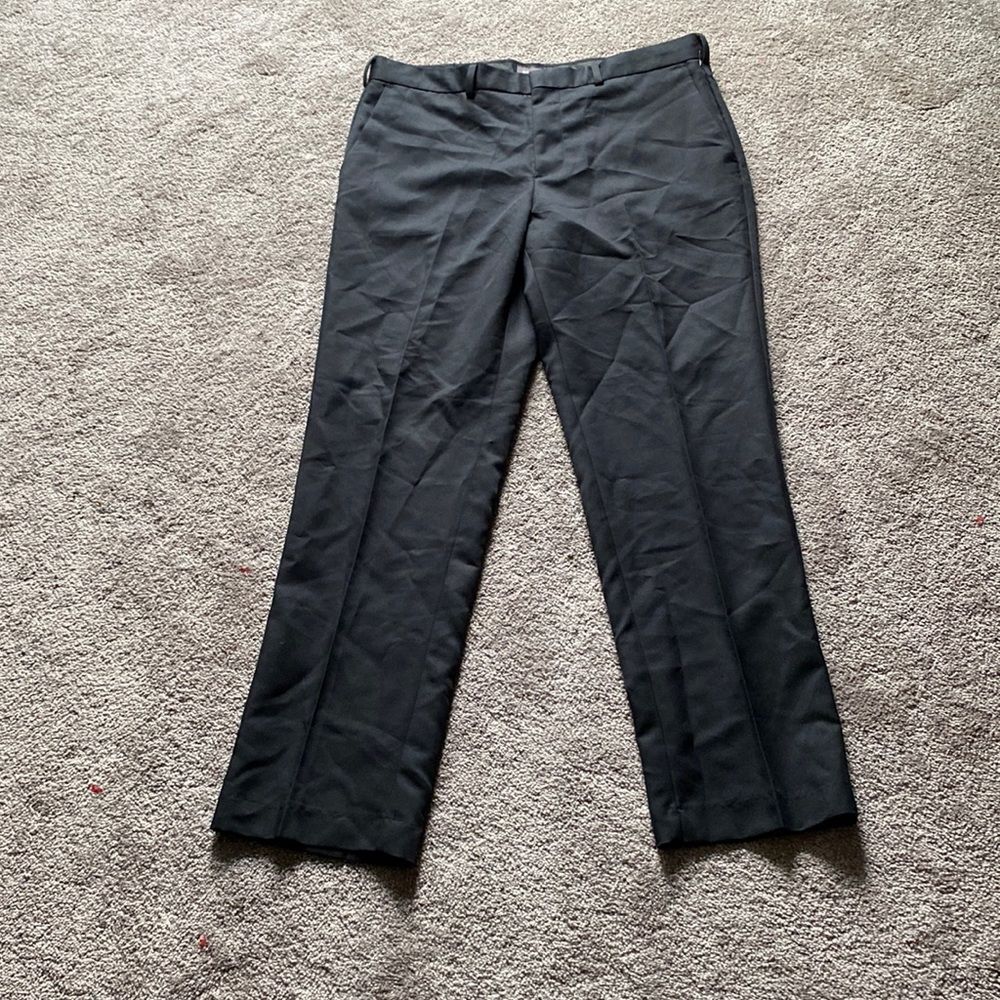 Dockers Black Flat Front Dress Pants SIZE 34x30 Classic Fit